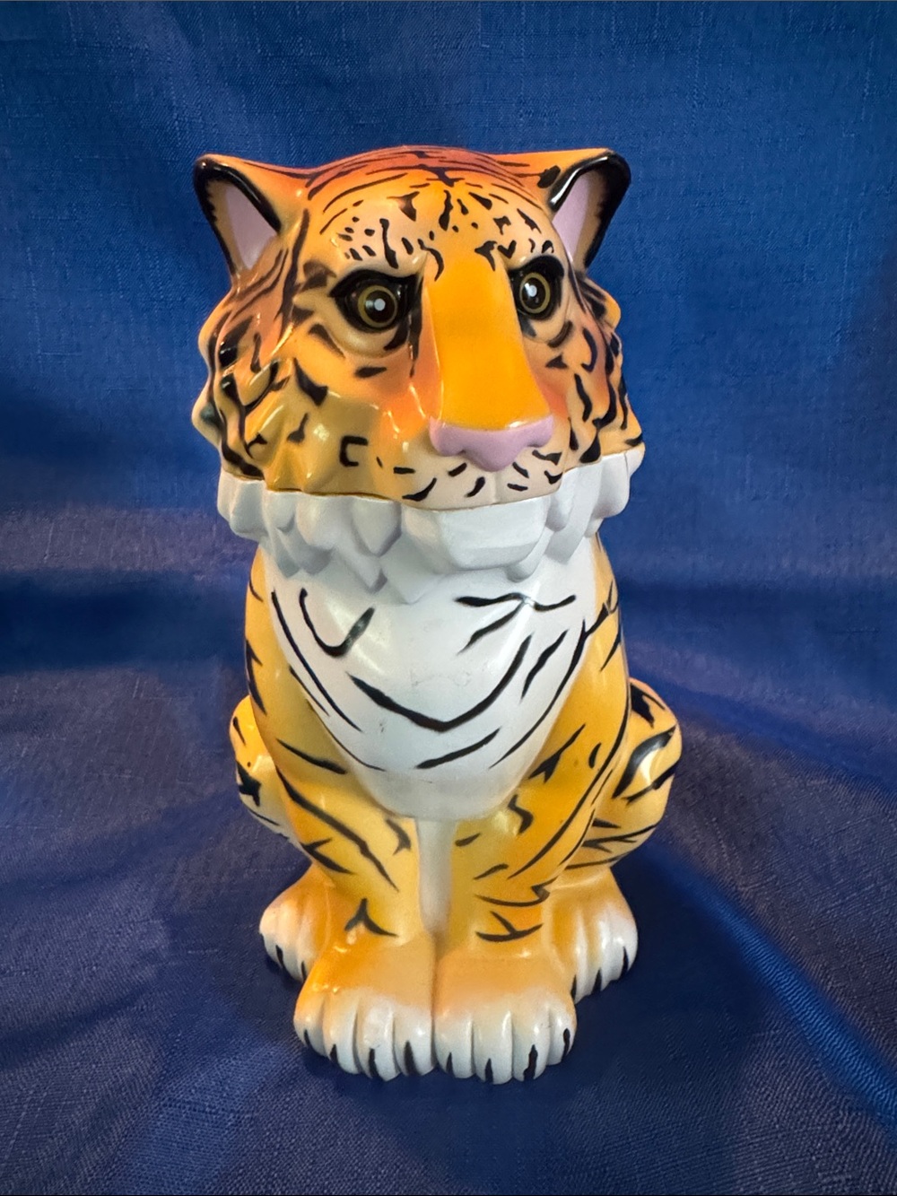 Ringling Brothers and Barnum & Bailey Circus Tiger Cup Flip Top- Orange & White
